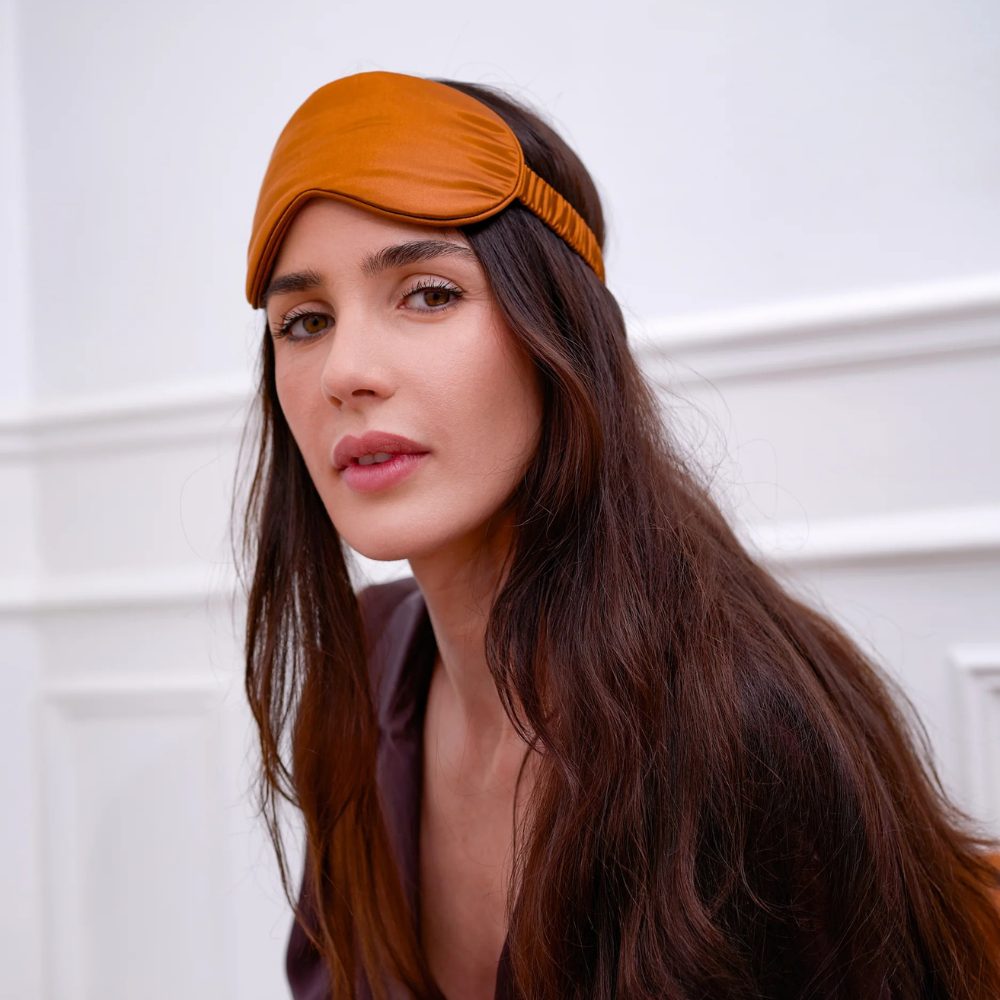 Masques de sommeil en soie biologique.