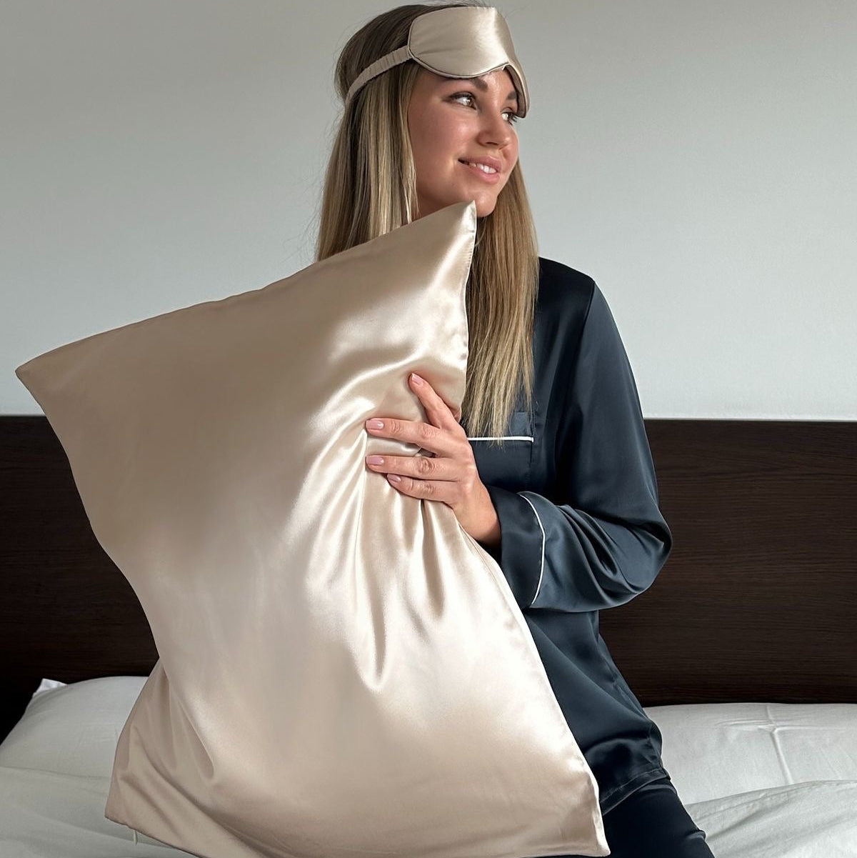 taie d‘Orreiler en Satin de soie 100% Cream