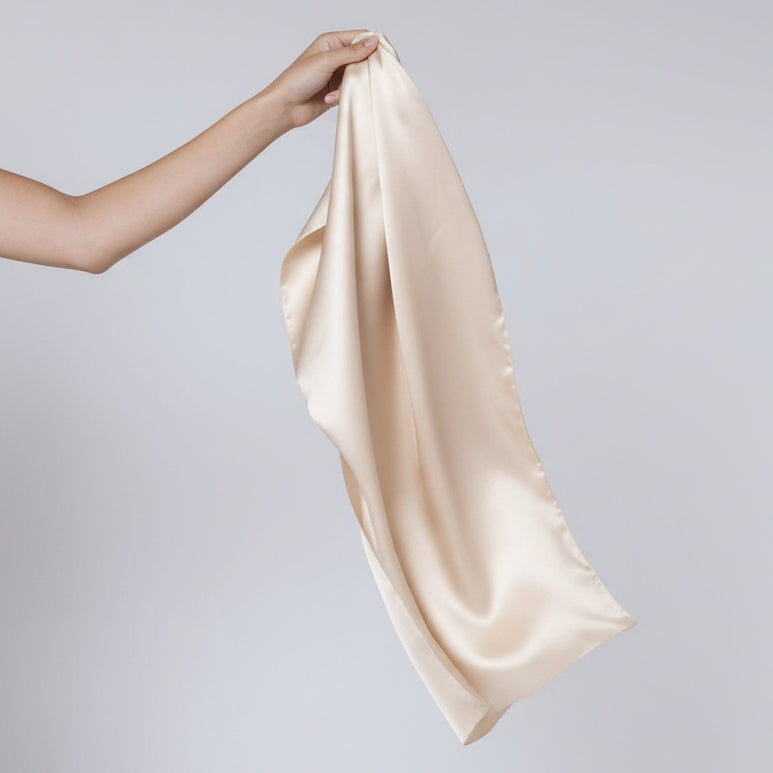 taie d‘Orreiler en Satin de soie 100% Cream